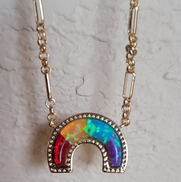 NWT KENDRA SCOTT KYOCERA OPAL RAINBOW NECKLACE IN GOLD PRIMARY RED YELLOW PURPLE - Picture 3 of 9